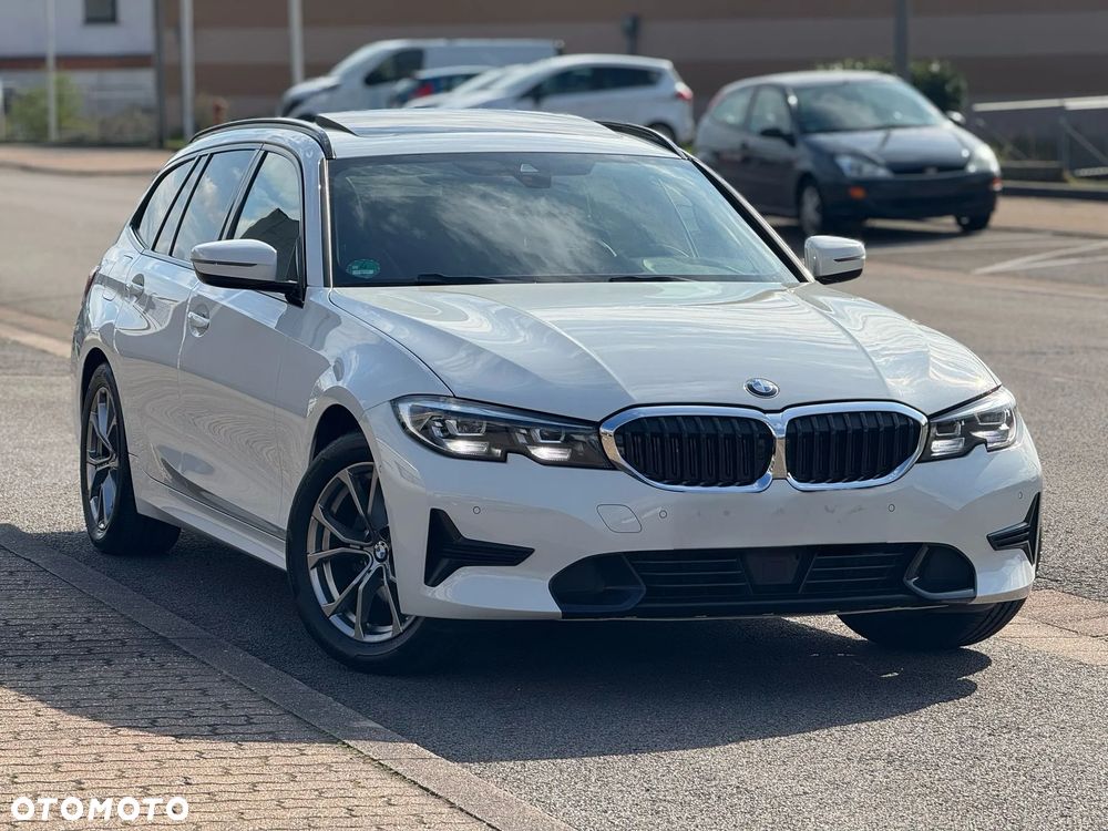 BMW Seria 3 320d Sport Line Shadow sport - 2