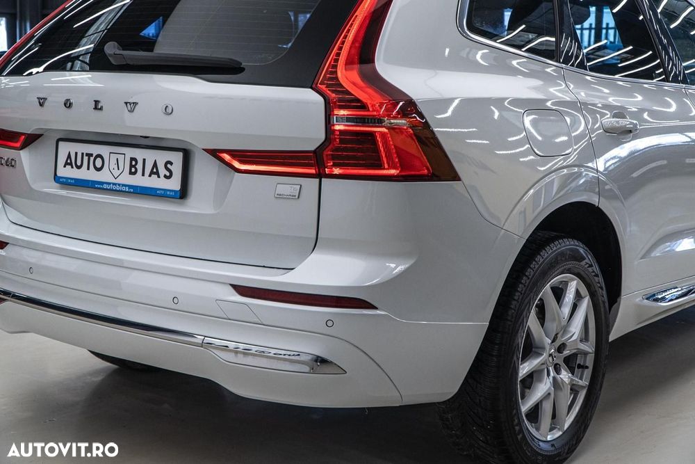Volvo XC 60 T6 AWD Recharge Geartronic Inscription - 37