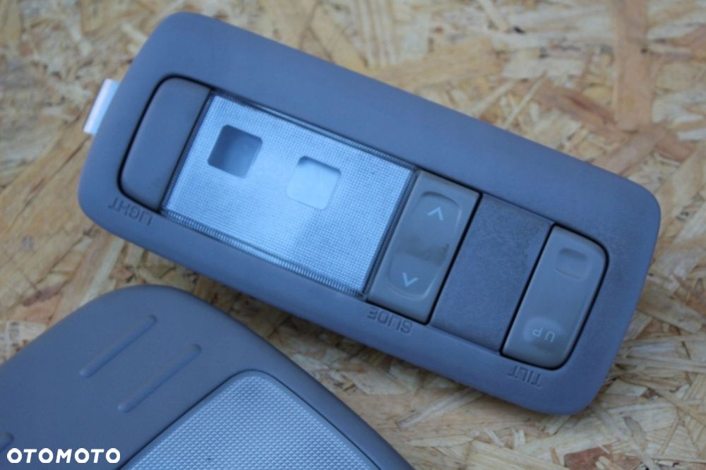 Lampka oświetlenia kabiny LEXUS IS mk1 I szare - 2