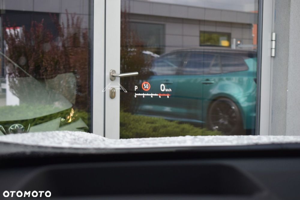 Toyota Yaris Cross - 25