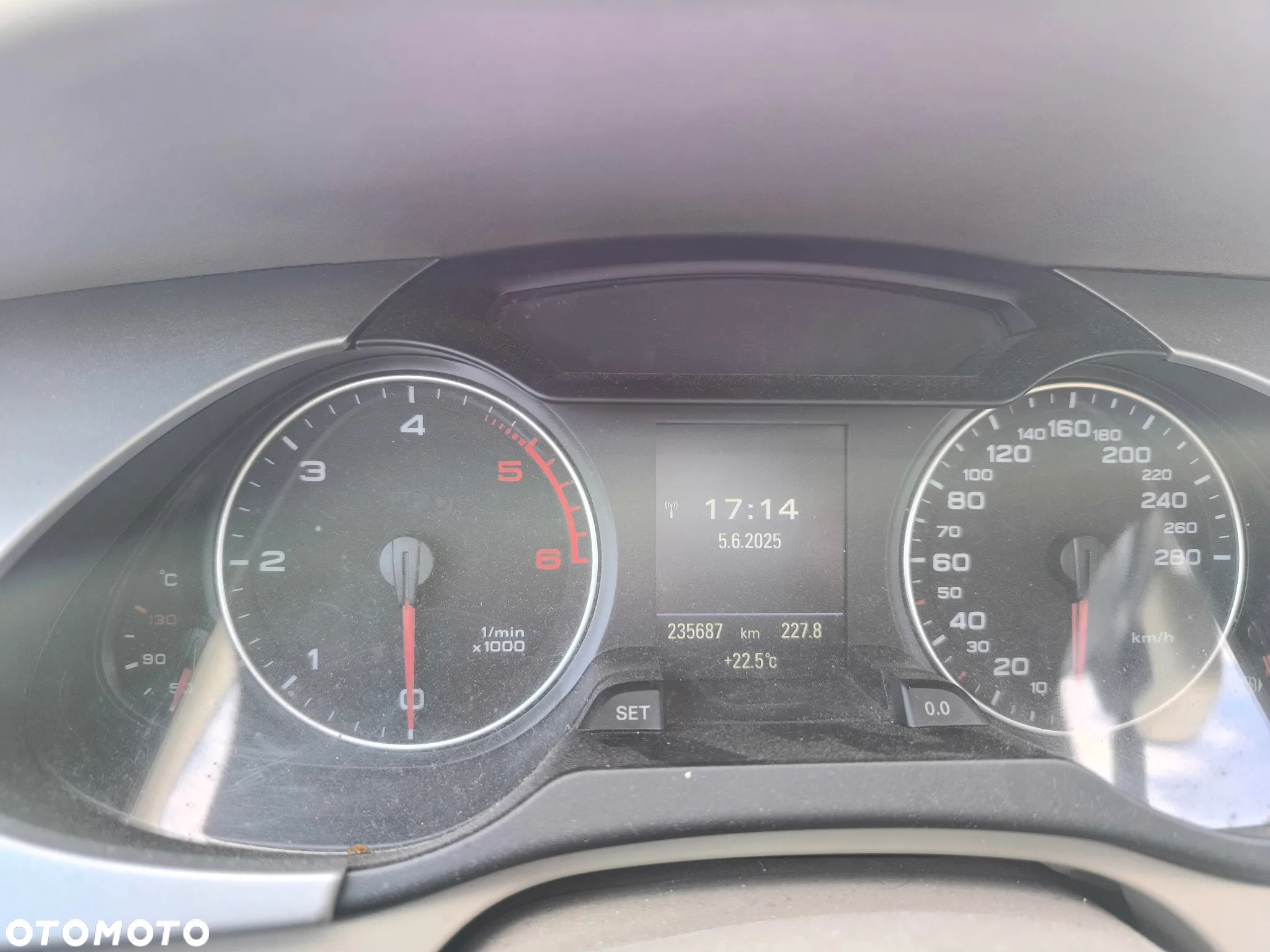 Audi A4 2.0 TDI - 9