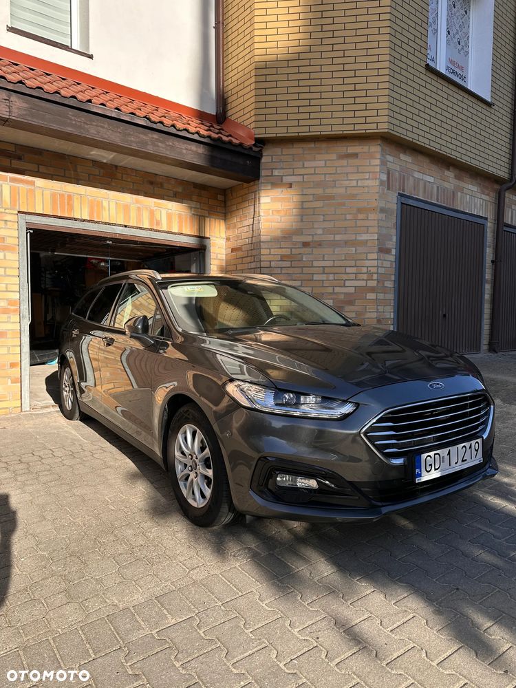 Ford Mondeo 2.0 TDCi STart-Stopp PowerShift-Aut Titanium - 4