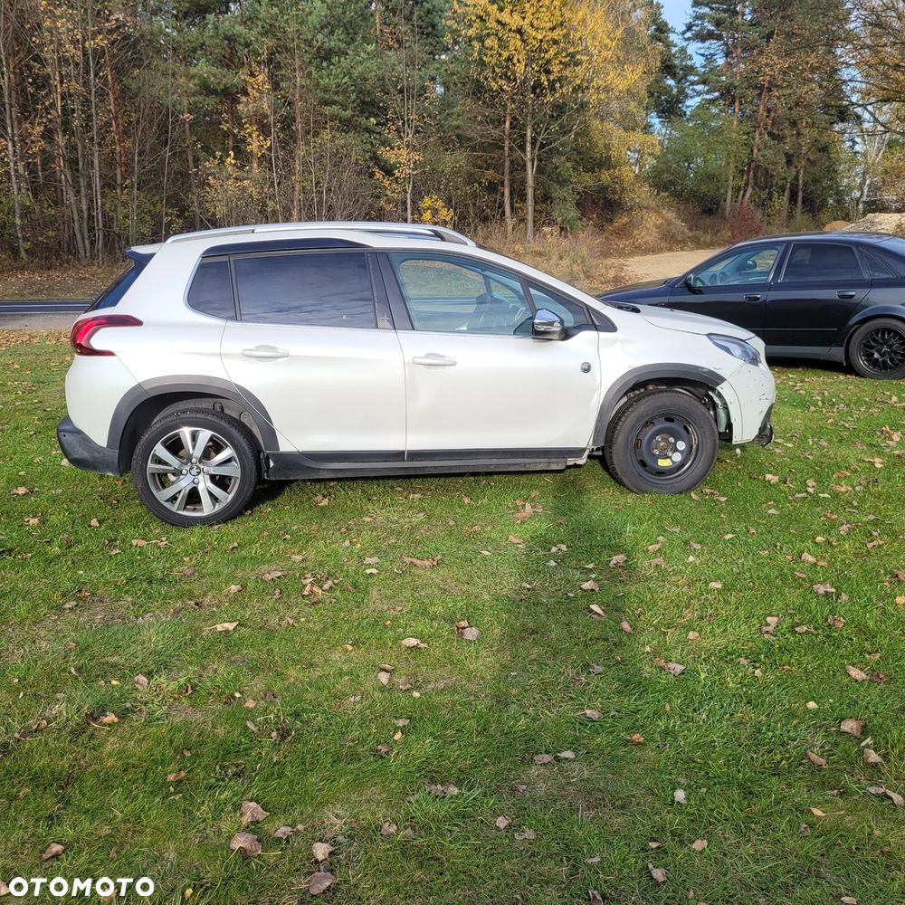 Peugeot 2008 PureTech 110 Stop&Start EAT6 Crossway - 15