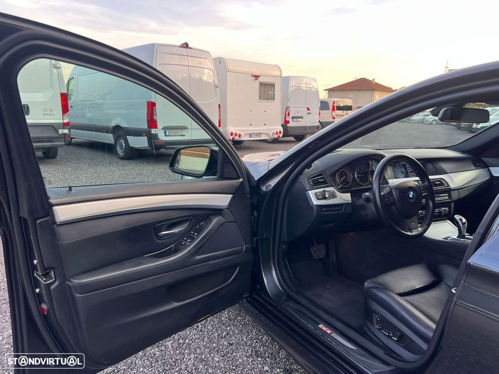 BMW 535 d Auto - 14