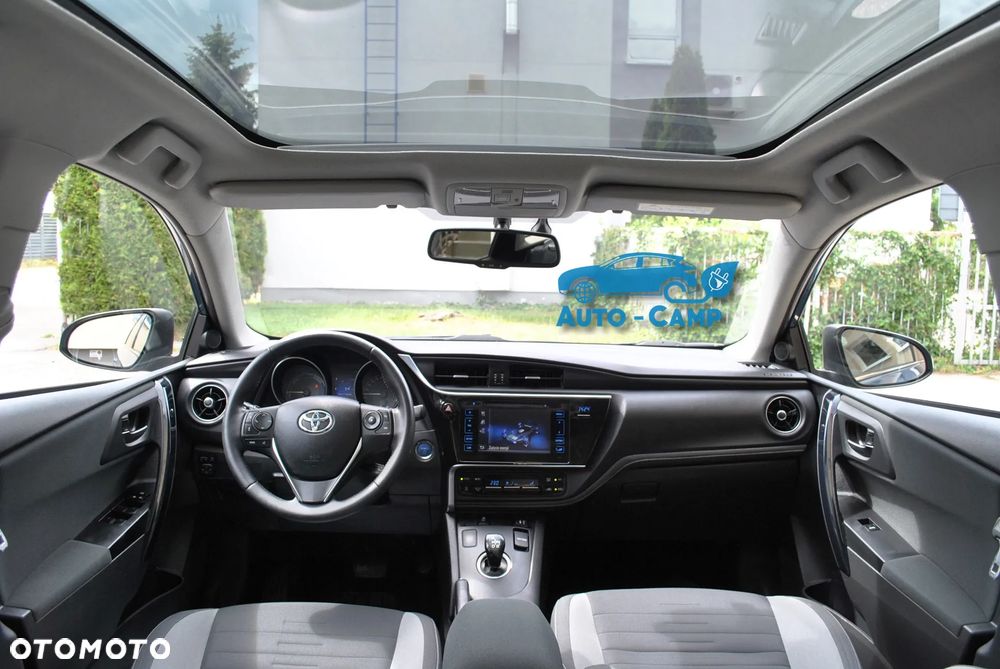 Toyota Auris - 3