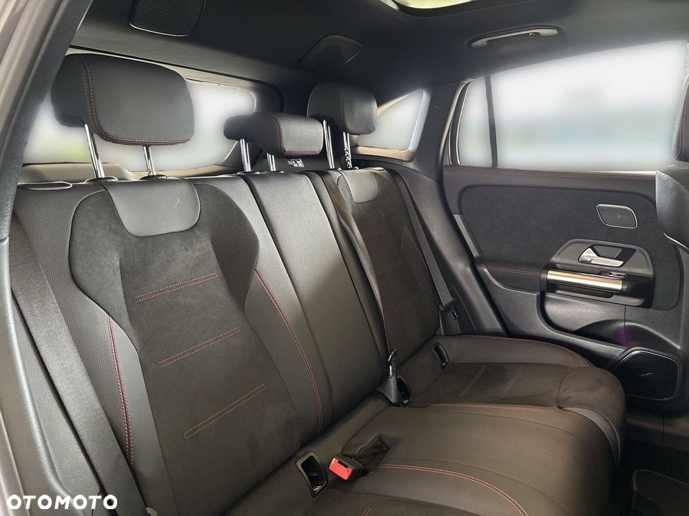 Mercedes-Benz GLA 200 mHEV AMG Line 7G-DCT - 23