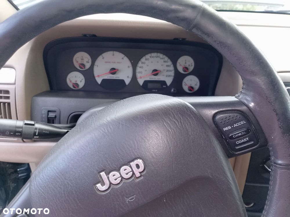 Jeep Grand Cherokee - 5