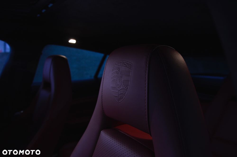 Porsche Panamera GTS PDK - 7