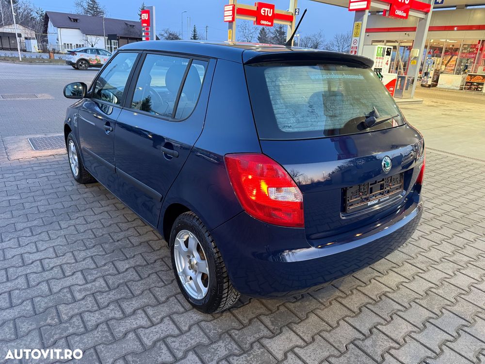 Skoda Fabia 1.2 HTP Fresh - 4