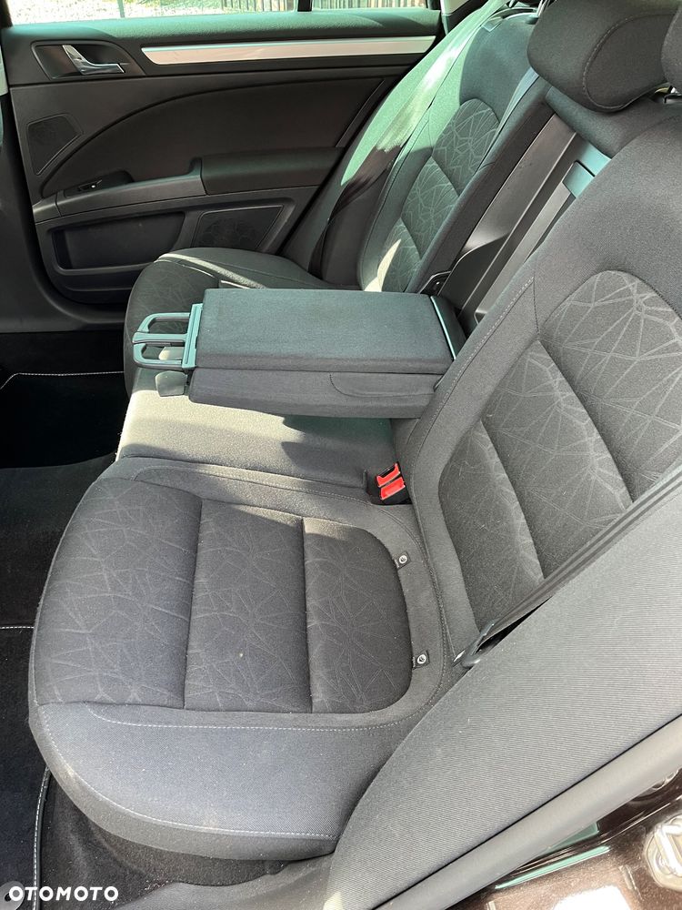 Skoda Superb 1.8 TSI FAMILY - 12