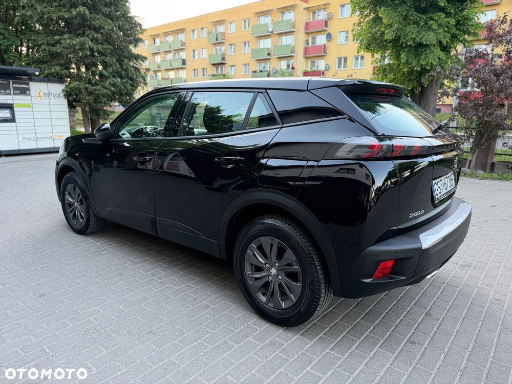 Peugeot 2008 PureTech 130 EAT8 Active - 10