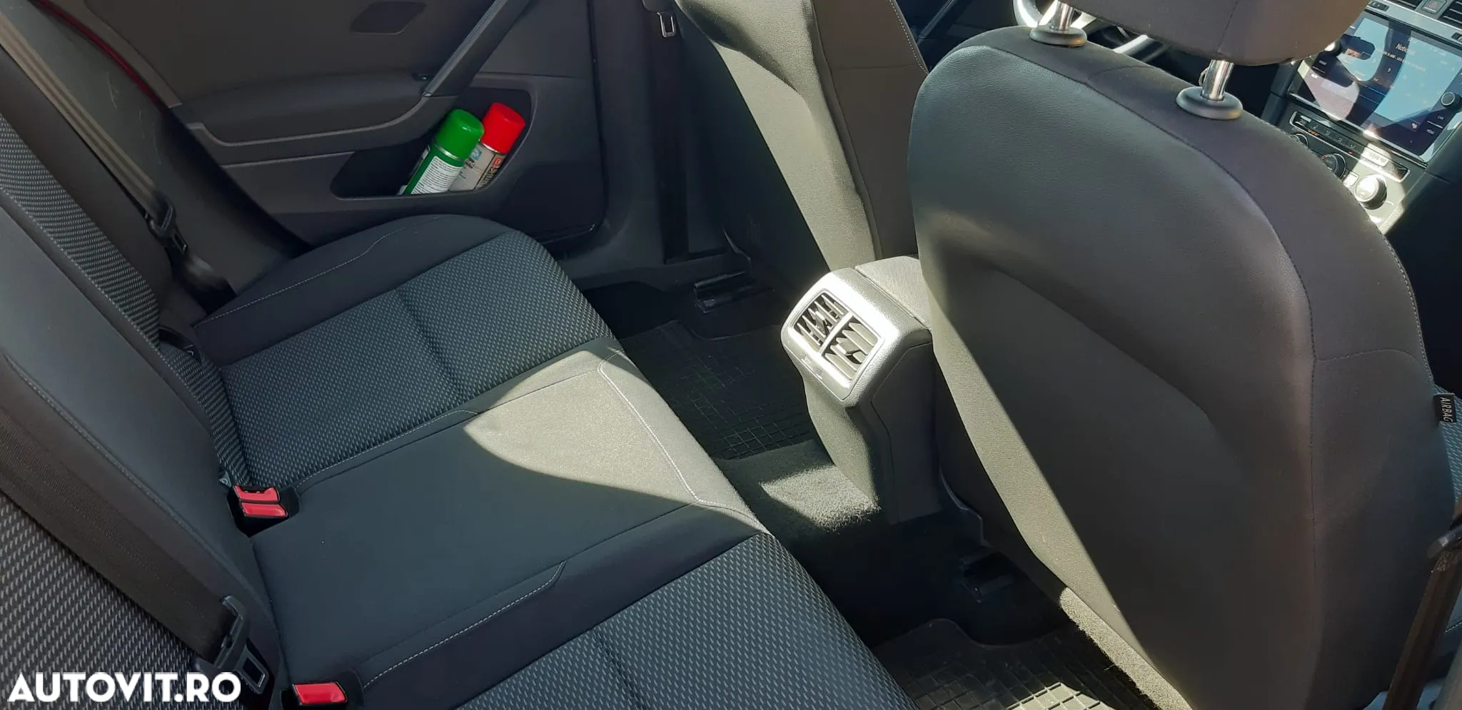 Volkswagen Golf 1.0 TSI Comfortline - 6