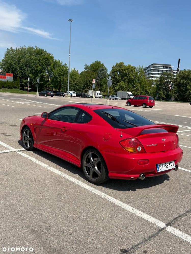Hyundai Coupe 2.7 GLS - 4