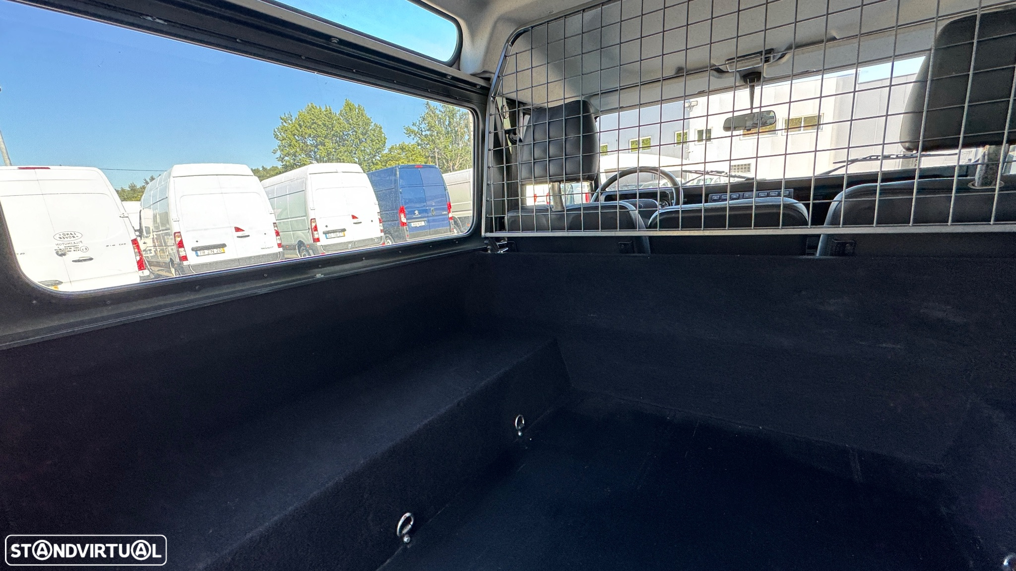 Land Rover Defender 90 SW 2.5 Td5 SE - 50