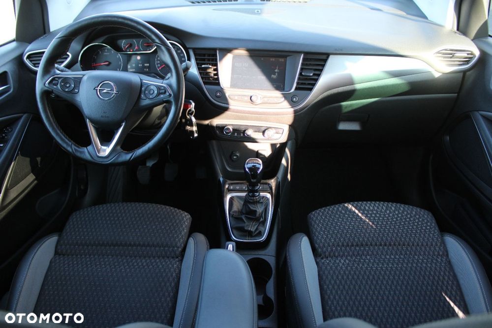 Opel Crossland X - 28