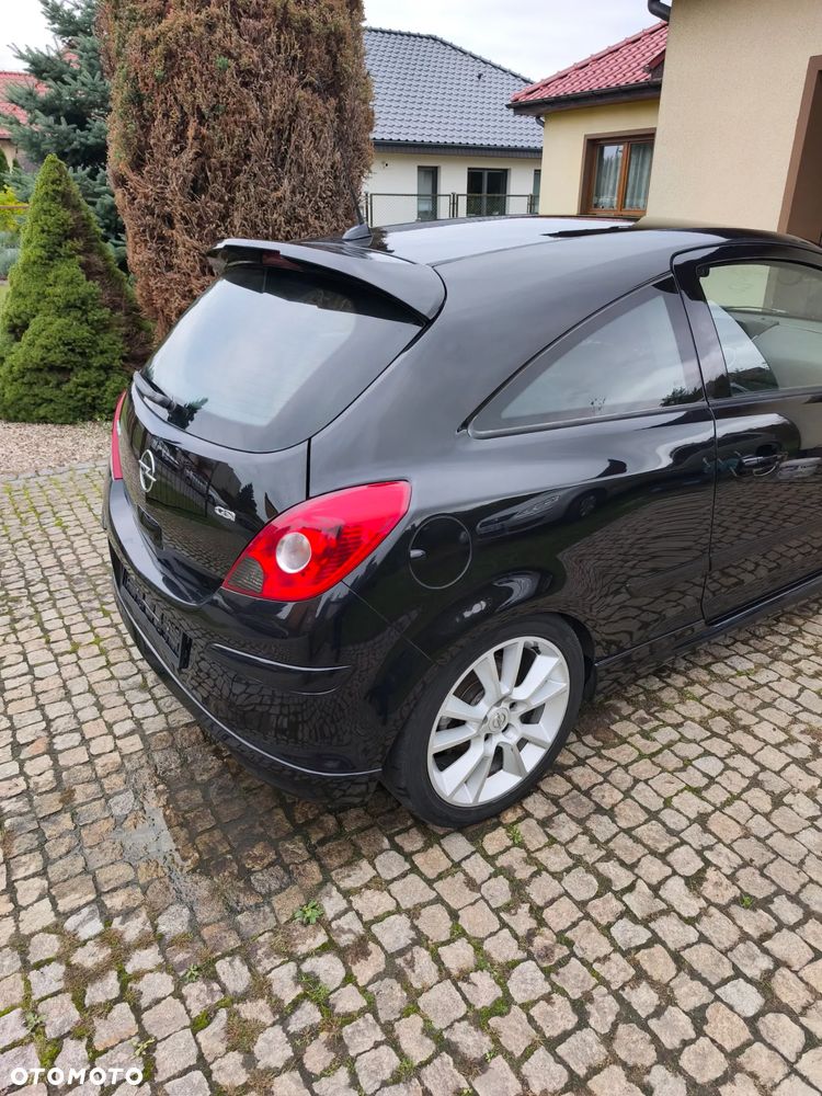 Opel Corsa 1.6 Turbo GSi - 3