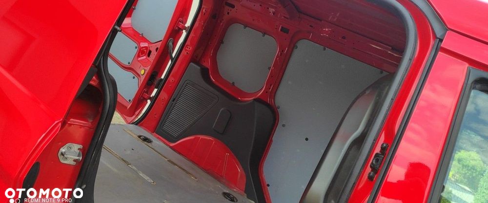 Ford TRANSIT CONNECT 1,5 TDCI - 11