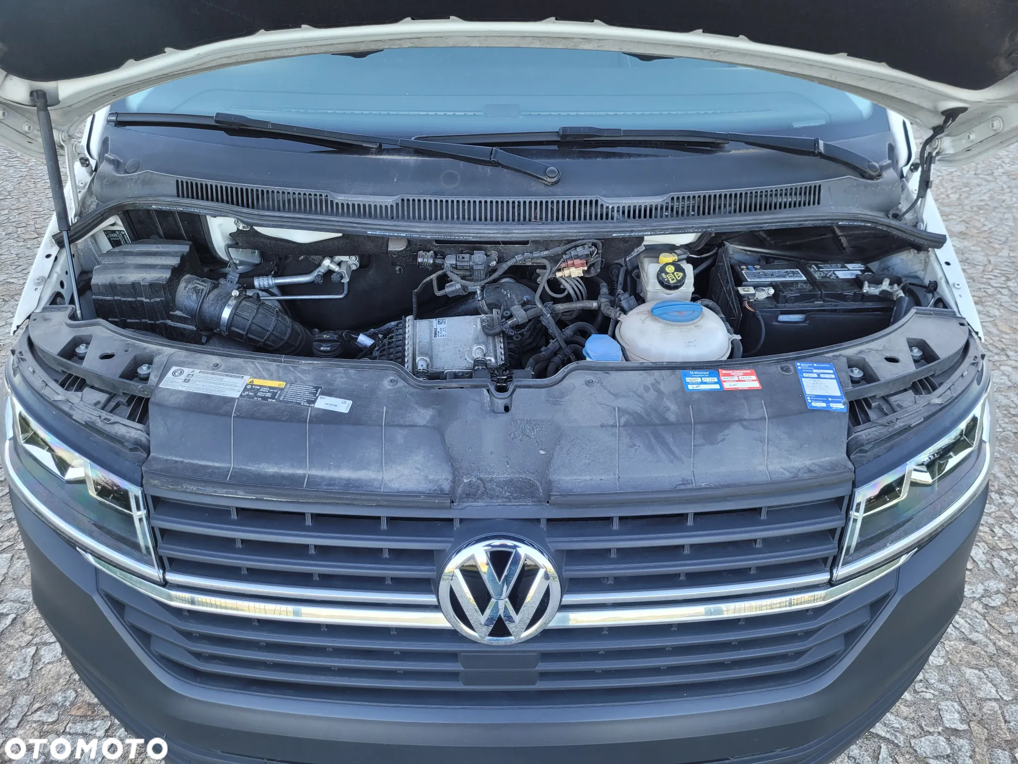 Volkswagen Transporter T6.1 - 22