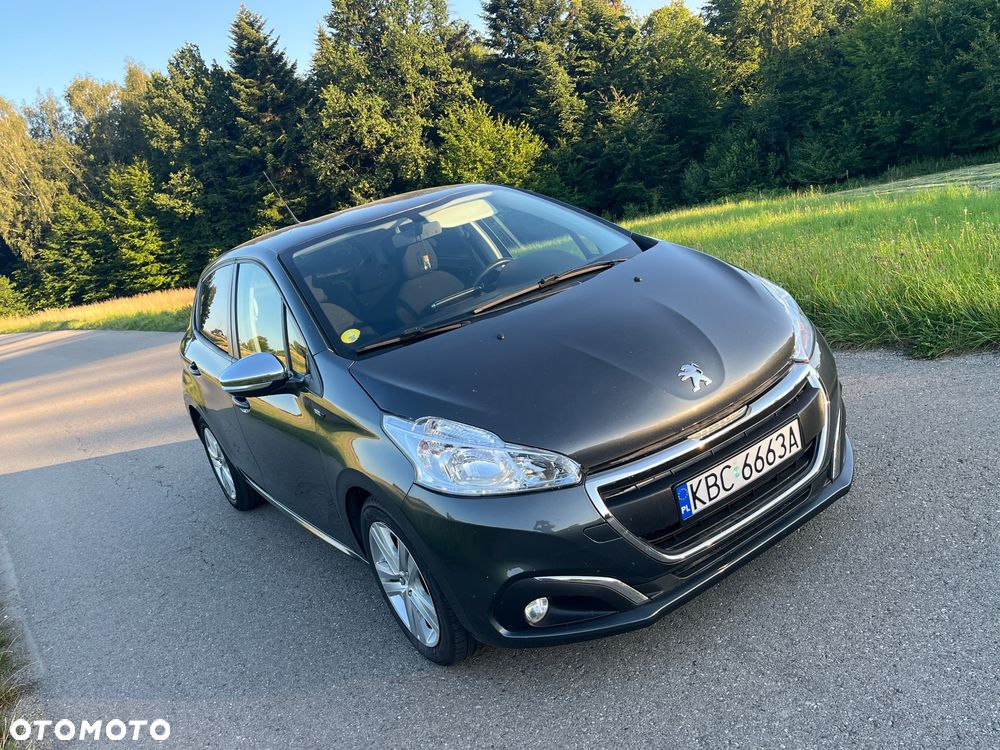Peugeot 208 - 3