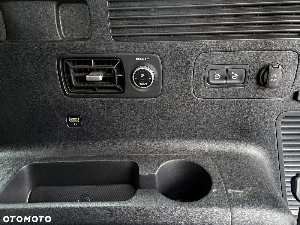 Kia Sorento 1.6 T-GDI HEV L - 30