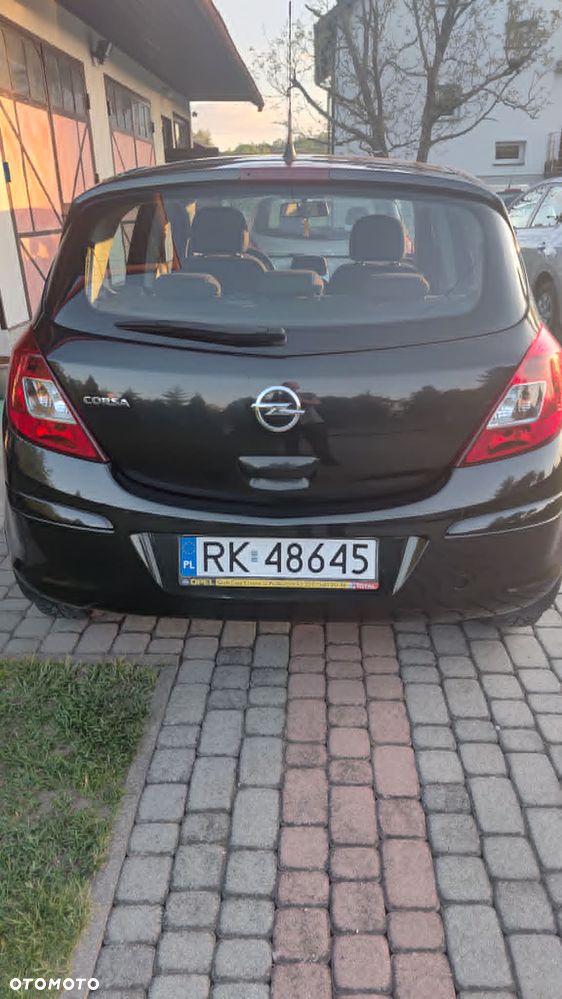 Opel Corsa 1.2 16V Edition / Active - 2