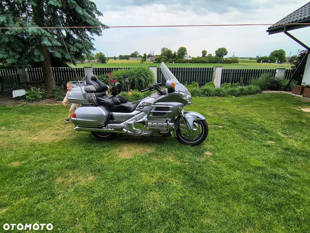 Honda GL - 2