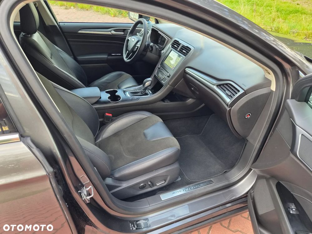 Ford Mondeo 2.0 TDCi Titanium PowerShift - 7