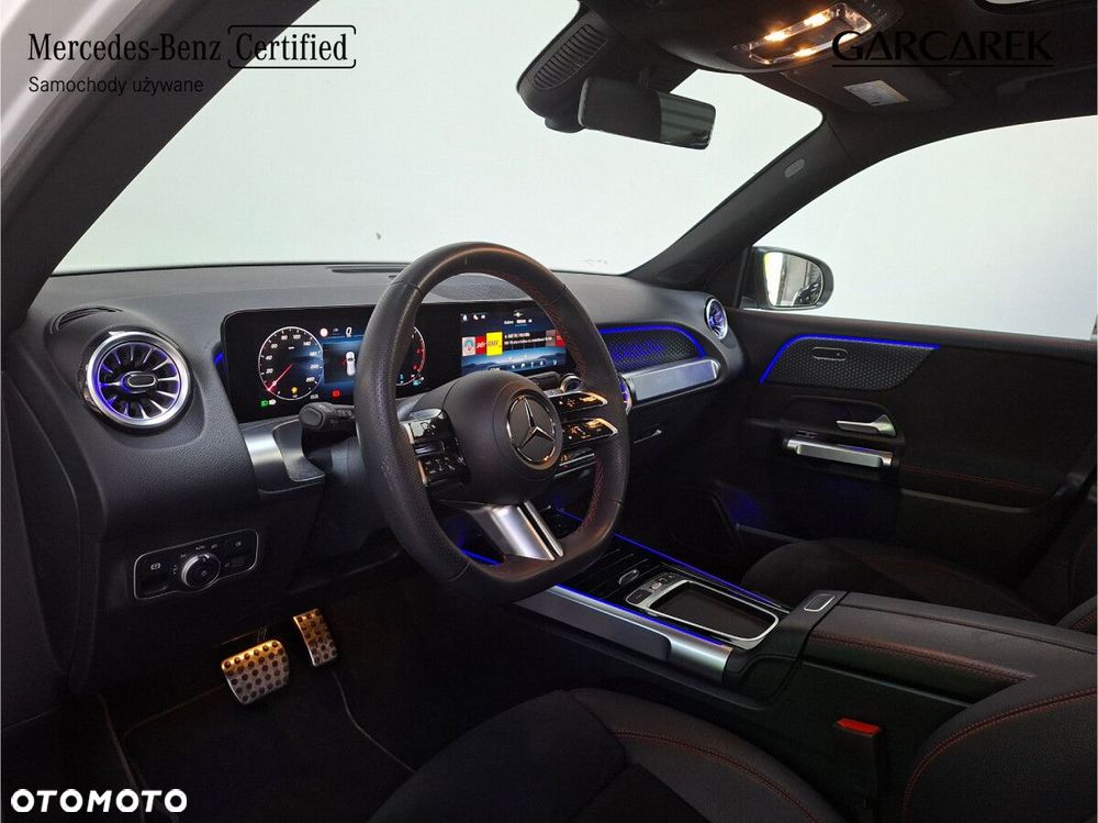 Mercedes-Benz GLB - 18