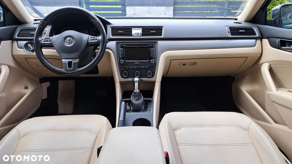 Volkswagen Passat 1.8 TSI Comfortline DSG - 6