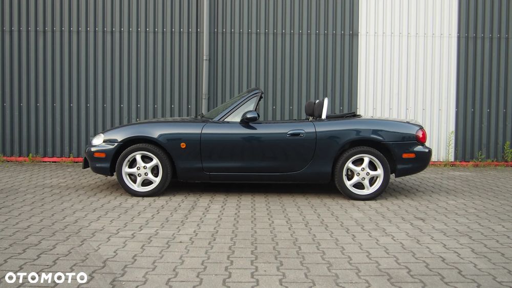 Mazda MX-5 1.6i 16V - 23