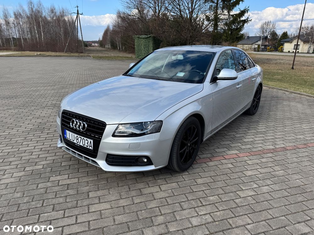 Audi A4 Limousine - 2