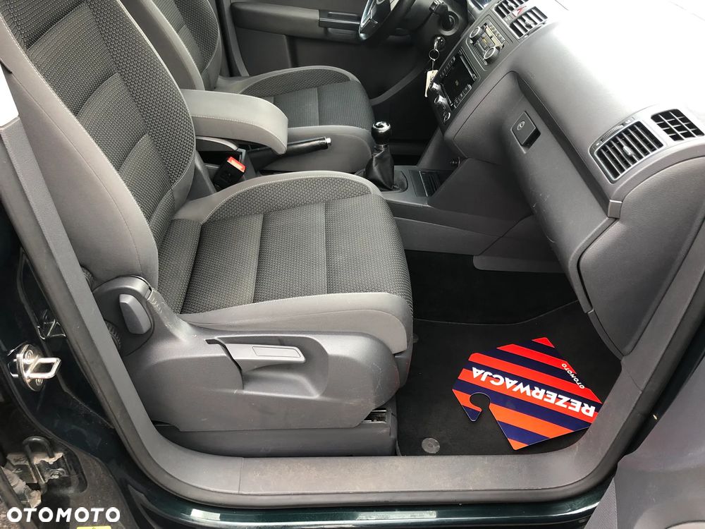 Volkswagen Touran 1.4 TSI Comfortline - 6