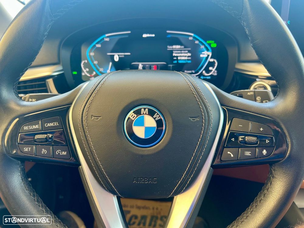 BMW 530 e xDrive Aut. - 16