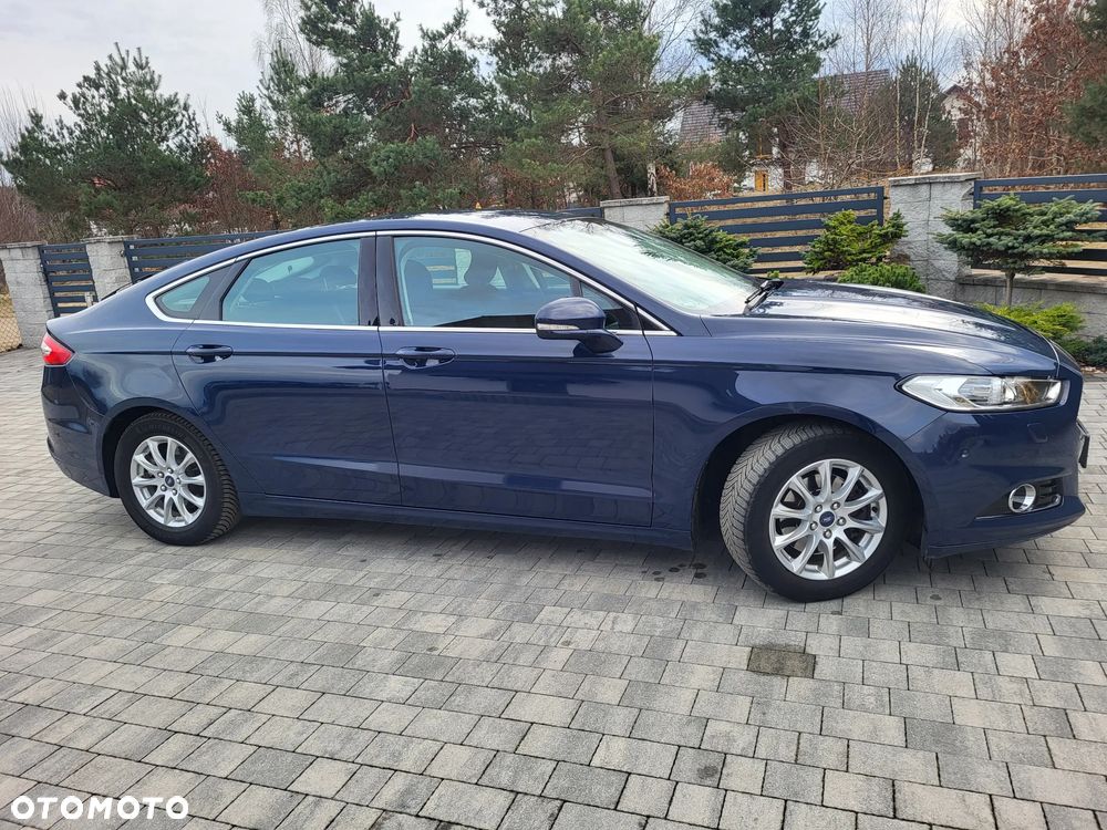 Ford Mondeo 2.0 TDCi STart-Stopp PowerShift-Aut Titanium - 4