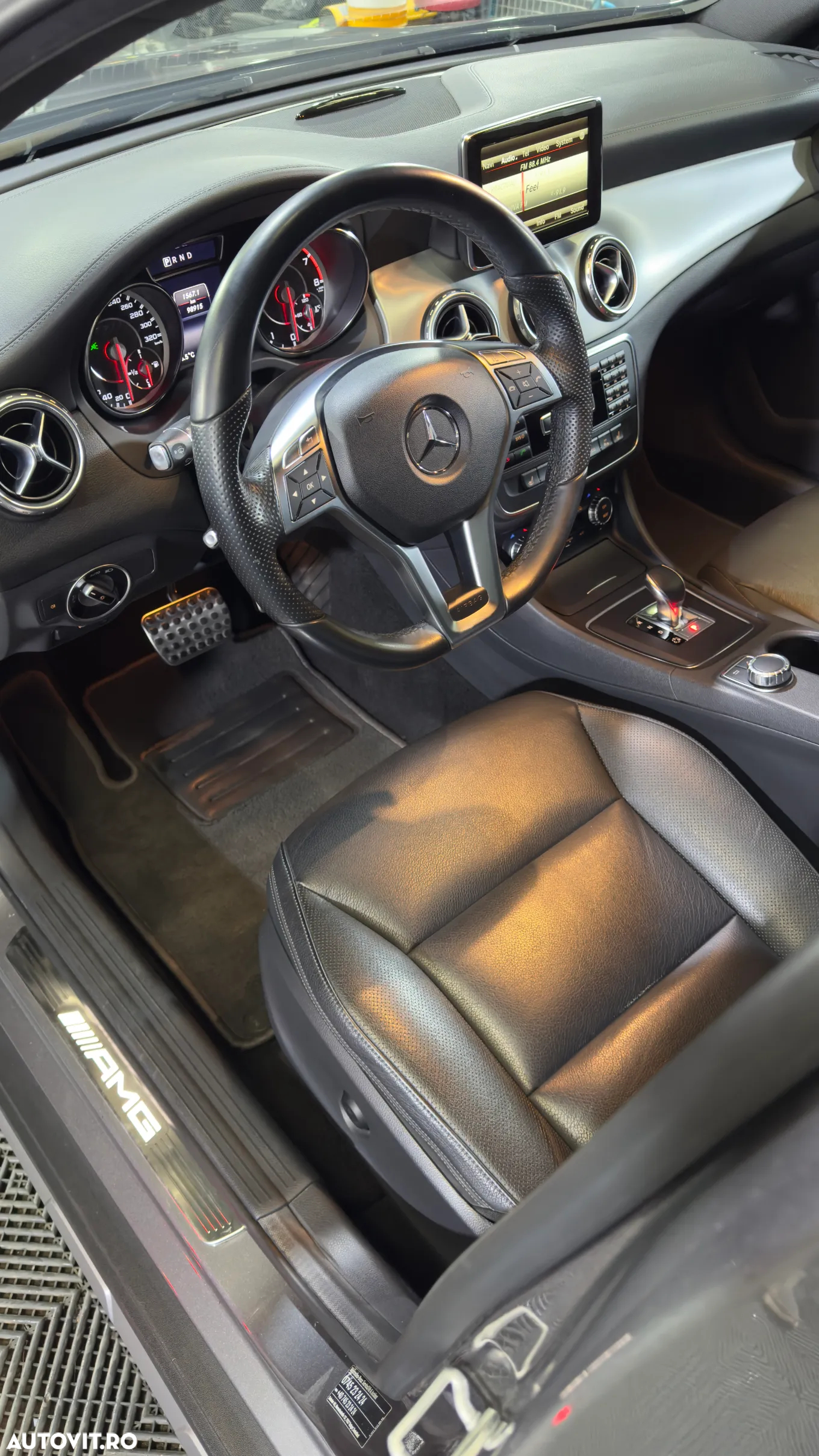 Mercedes-Benz GLA 45 AMG 4MATIC Aut. - 11