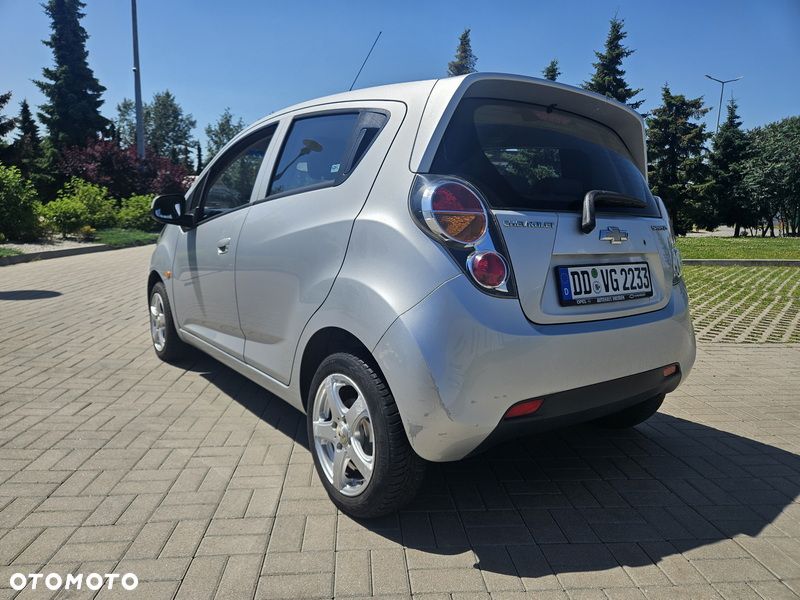 Chevrolet Spark 1.0 Base+ - 13