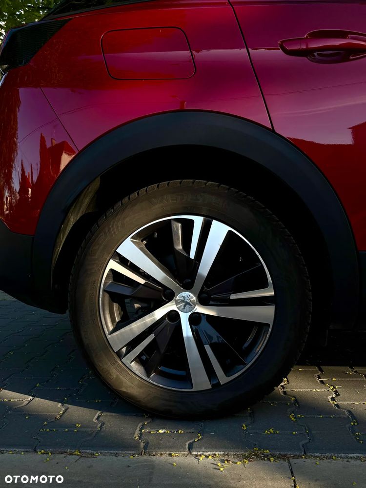 Peugeot 3008 1.2 PureTech Allure S&S EAT8 - 11