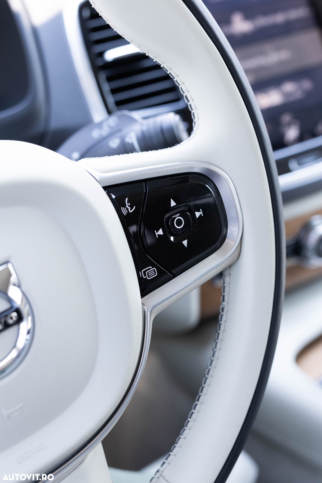 Volvo XC 90 D5 AWD Geartronic Inscription - 12
