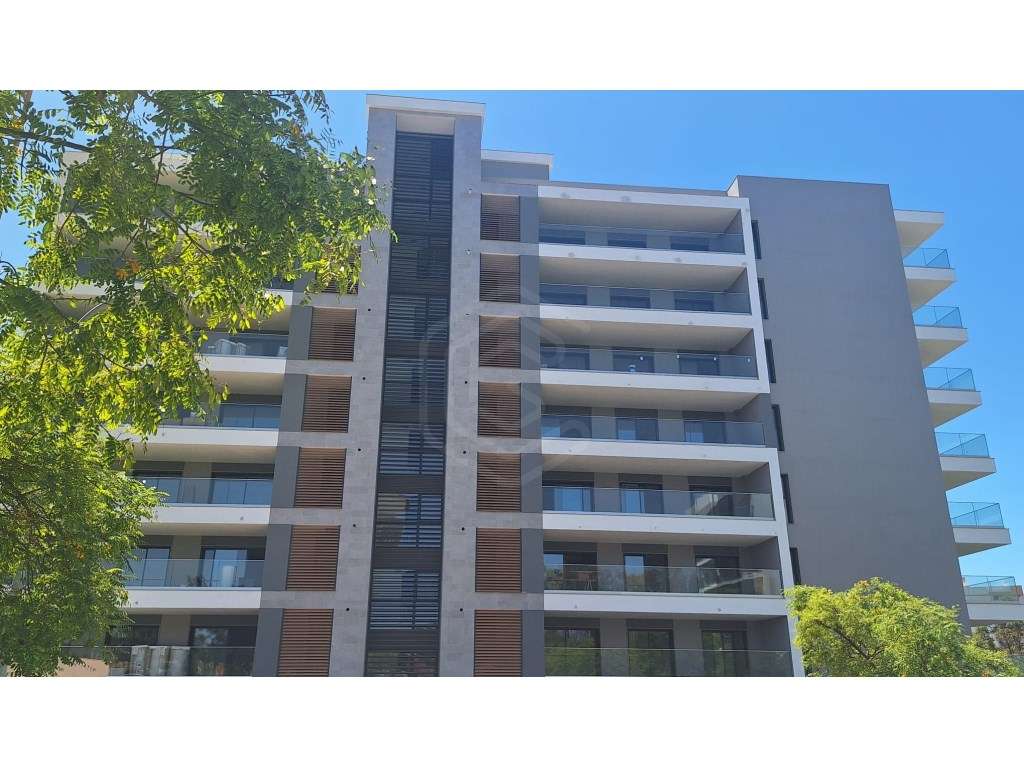 Apartamento T2, piscina na cobertura, Faro, Algarve - Grande imagem: 5/25