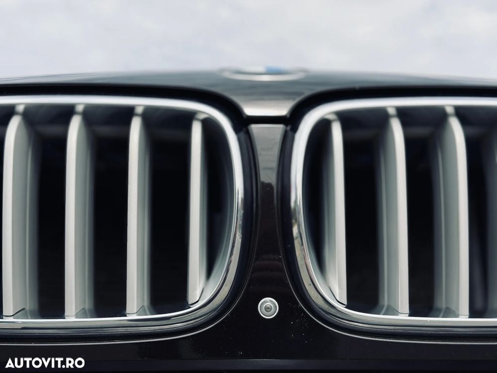 BMW X5 xDrive40d Sport-Aut. - 7