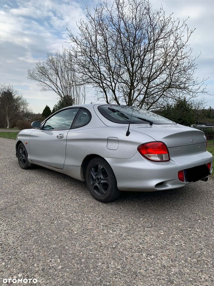 Hyundai Coupe 1.6 - 31