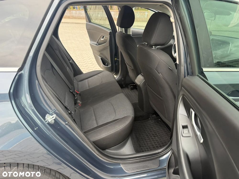 Hyundai i30 1.5 T-GDI 48V Comfort DCT - 31