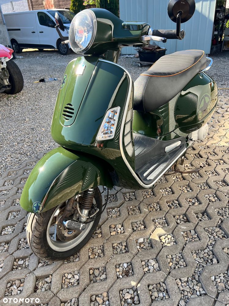 Vespa Grantourismo - 6