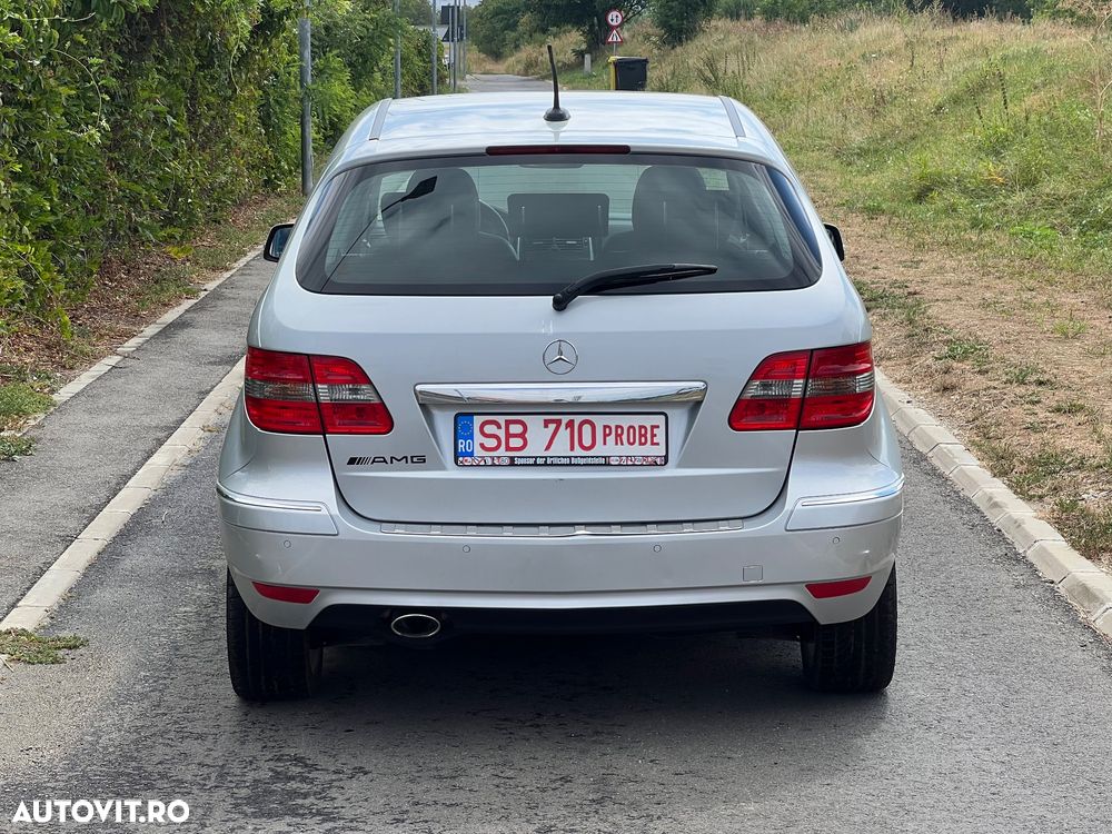 Mercedes-Benz B 180 CDI - 4
