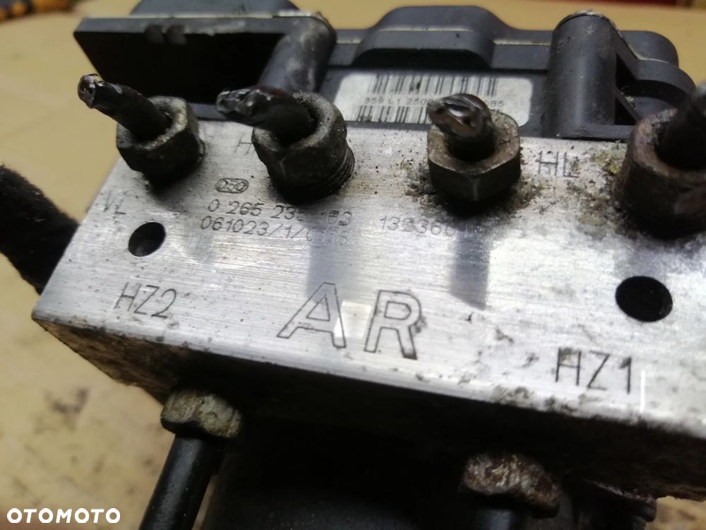 Opel Corsa D pompa hamulcowa 0265950402 13236013 plus wtyczka z wiązką - 8