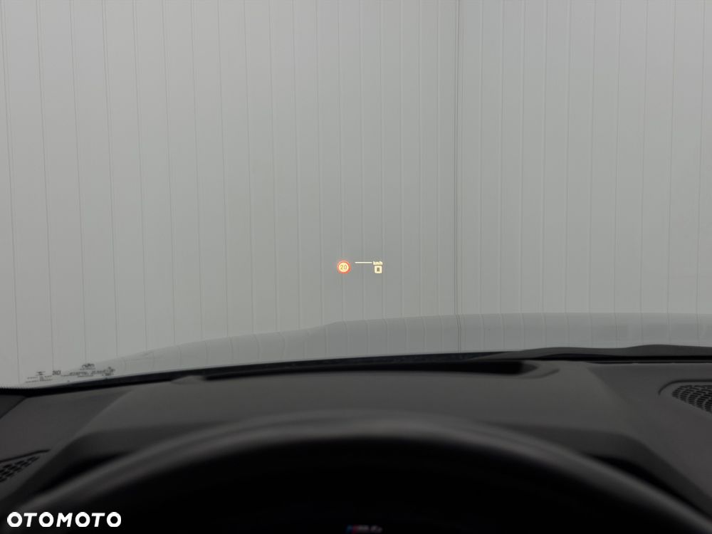 BMW M4 Competition - 38