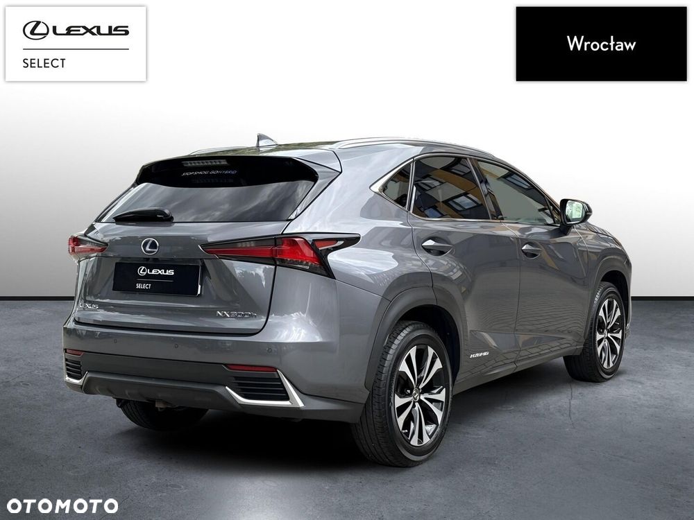 Lexus NX 300h F Impression AWD - 6