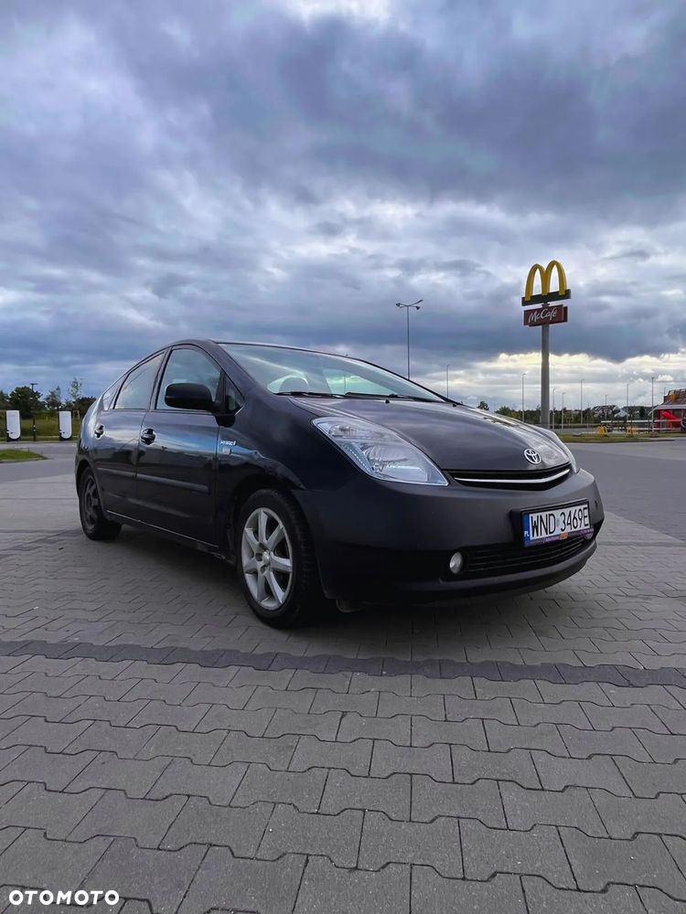 Toyota Prius - 2