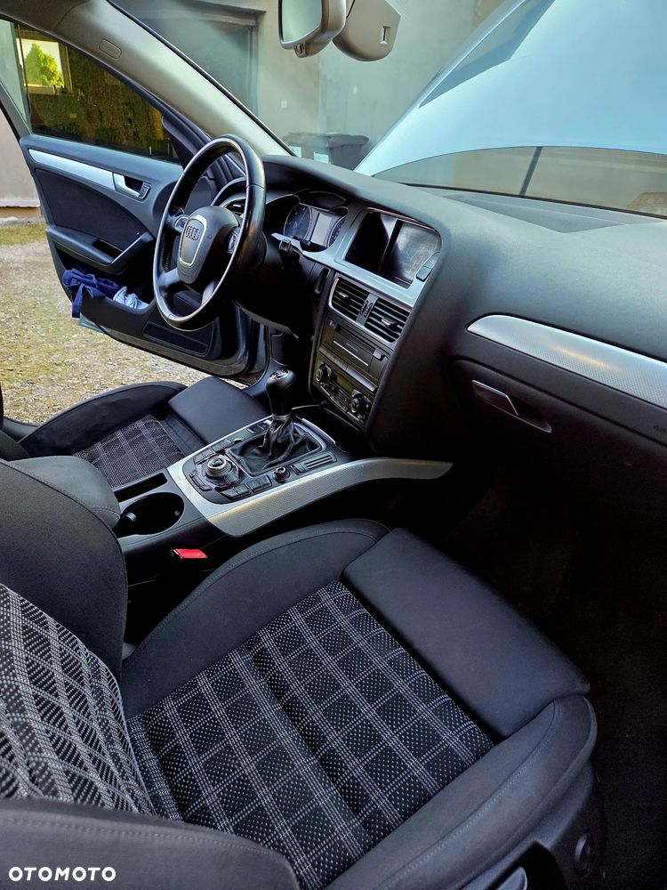 Audi A4 Avant 2.0 TDI Limited Edition Multitr - 13