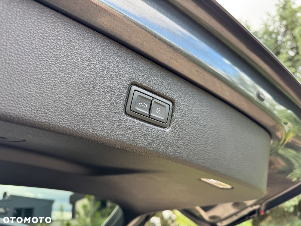Audi Q7 50 TDI mHEV Quattro S Line Tiptr - 14